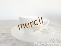 BOCH/ベルギー　イエロー・バラのカップ＆ソーサー