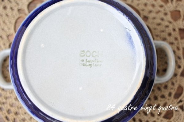 画像2: BOCH/ベルギー　ディープブルー　すずらん調のスープカップ