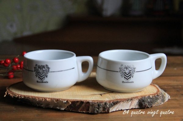 画像1: La Porcelaine de Baudour/ベルギー Rombouts ぽってりコーヒーカップ